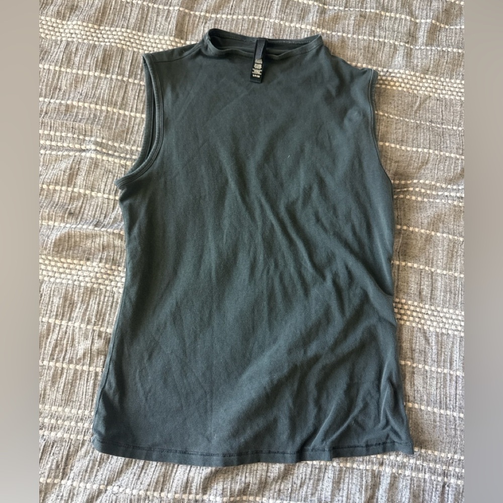 SKIMS Cotton Jersey High Neck Tank – Washed Onyx – Size S